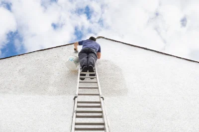 Peinture extérieure à Pontours — façades et ravalement